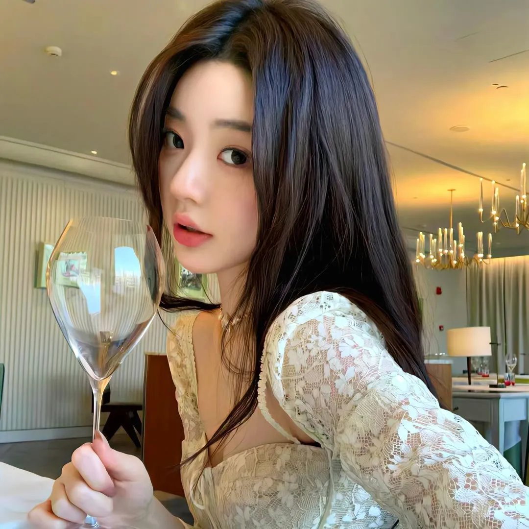 俏探女娇娃